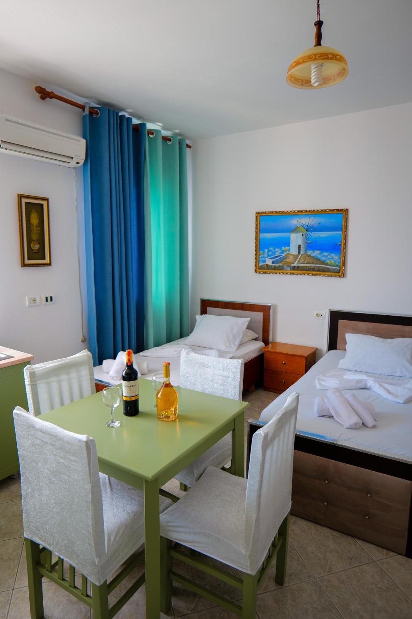 Vila Stupende Lägenhet Sarandë Rum bild